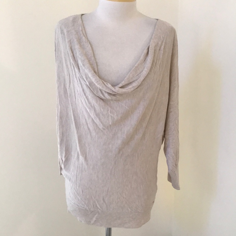 NWT! GUESS size M oatmeal cowl dolman sleeve sweater
